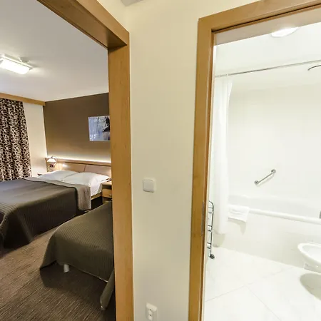 Archibald Ξενοδοχείο 4*