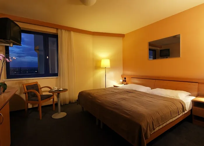 Archibald Hotell