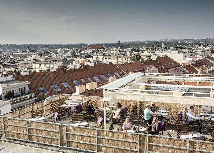 Archibald Praga