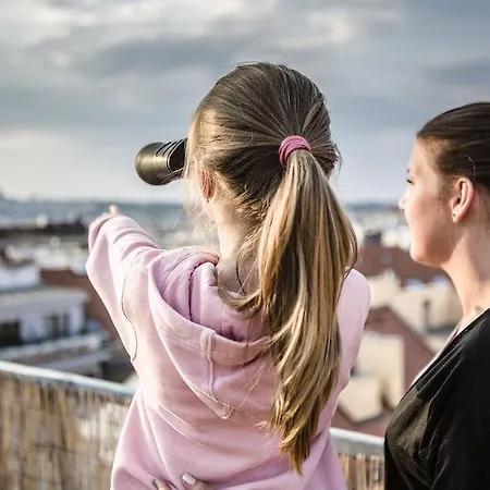 아처볼드 시티 프라하